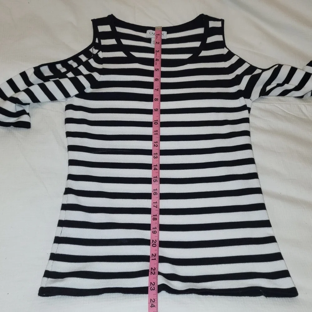 Carmen Marc Valvo Womens Cold Shoulder Striped Knit Top Black White Size M - Picture 8 of 8